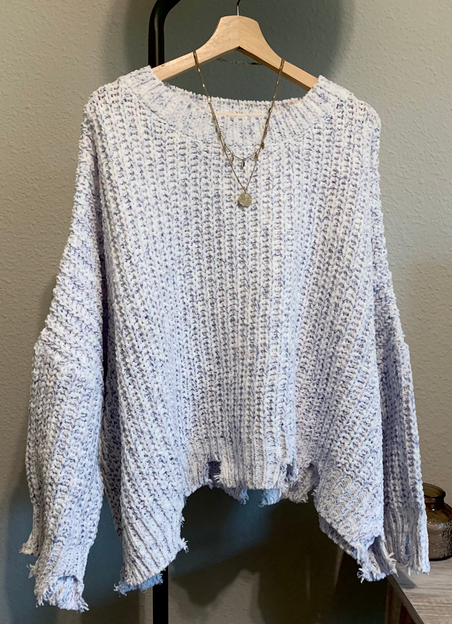Distressed Chunky Knit Sweater - marled white/violet
